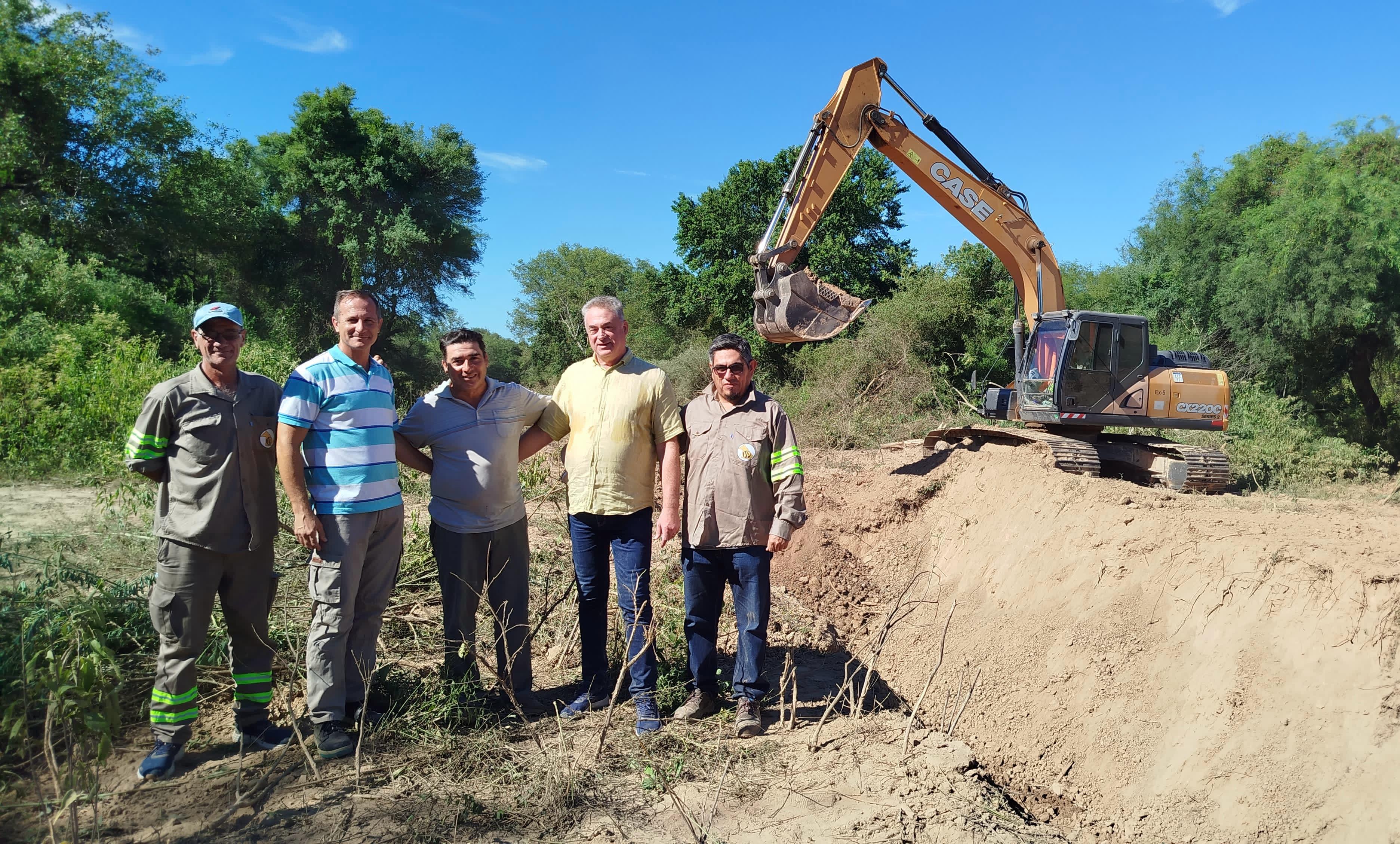 *EL GOBIERNO PROVINCIAL AVANZA EN LA CANALIZACIÓN DEL RÍO BERMEJO, UNA SOLUCIÓN INTEGRAL PARA LOS PRODUCTORES RURALES*