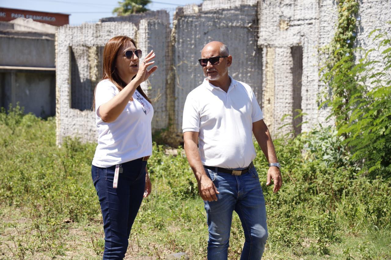 *SANTA SYLVINA: EL PRESIDENTE DEL INSTITUTO DE VIVIENDA ACORDÓ ACCIONES JUNTO A LA INTENDENTE SUSANA MAGGIO*