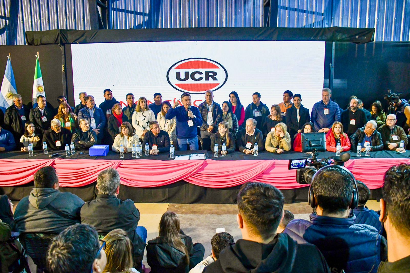 -Convención Provincial-  *ZDERO MARCA EL CAMINO: MIENTRAS EL PERONISMO SE DIVIDE, LA UCR SE CONSOLIDA Y UNIFICA EN EL CHACO*