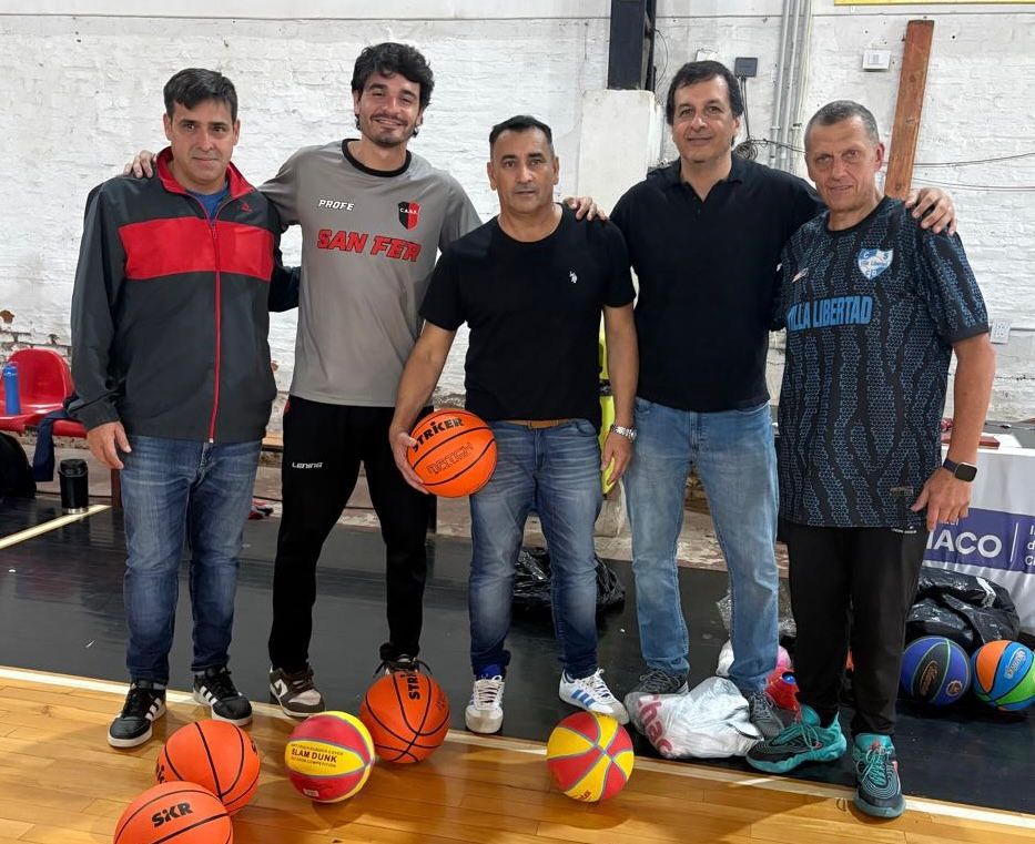*M&Aacute;S APOYO A LOS CLUBES: EL INSTITUTO DEL DEPORTE ENTREG&Oacute; EQUIPAMIENTOS A SAN FERNANDO*