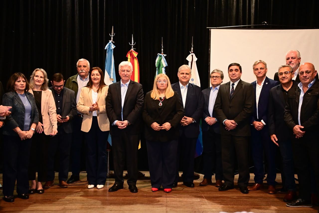 *CHACO FUE SEDE DEL ENCUENTRO NACIONAL DE MUTUALISMO Y LAS ESCUELAS MOSTRARON SUS EXPERIENCIAS*