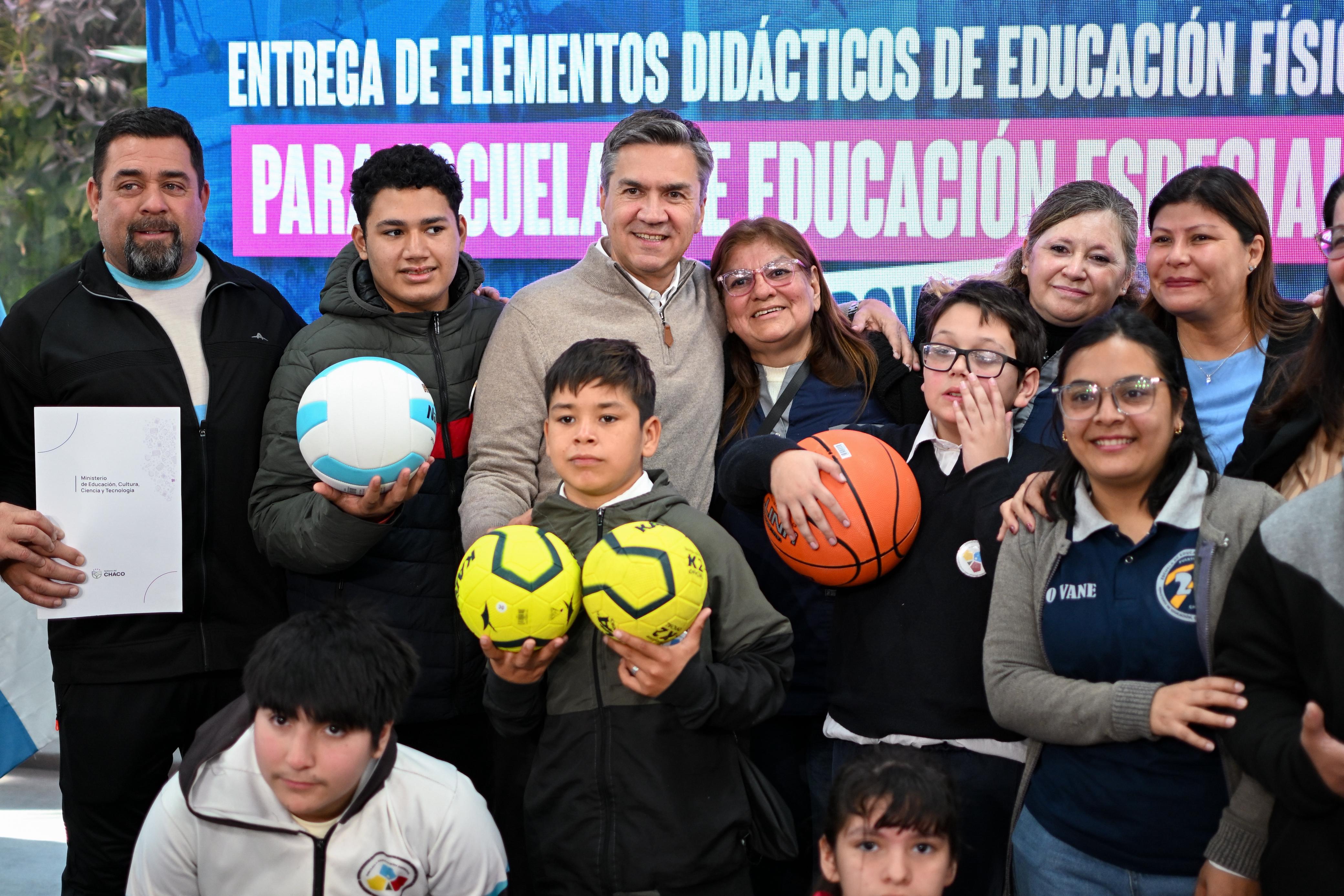 *&rdquo;LA INCLUSI&Oacute;N SE PRACTICA TODOS LOS D&Iacute;AS&rdquo;: HIST&Oacute;RICA ENTREGA PARA ESTUDIANTES DE EDUCACI&Oacute;N ESPECIAL*