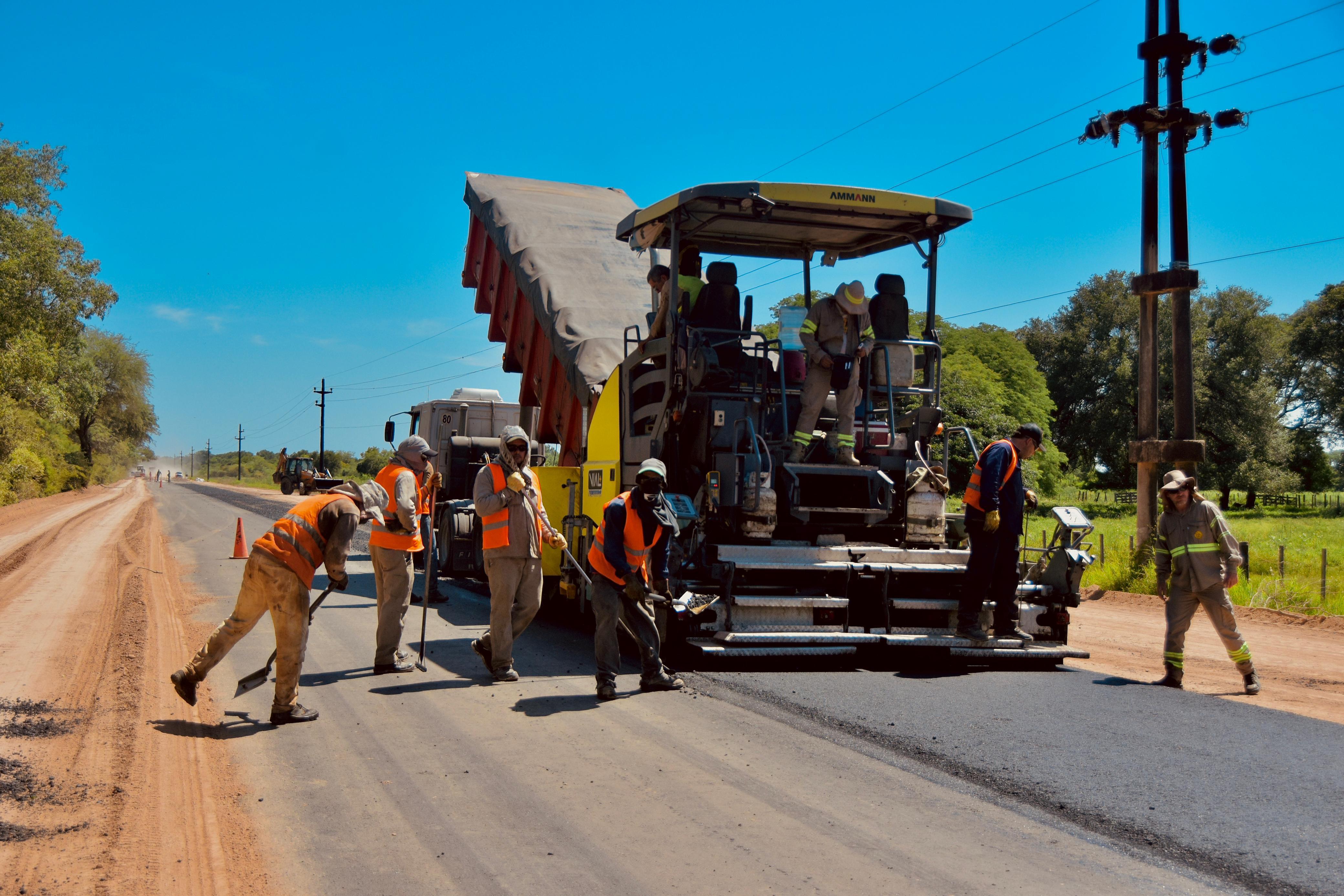 *RUTA PROVINCIAL 30: AVANZA LA PAVIMENTACI&Oacute;N EN EL TRAMO QUE UNE COLONIAS UNIDAS, CIERVO PETISO Y LAGUNA LIMPIA*
