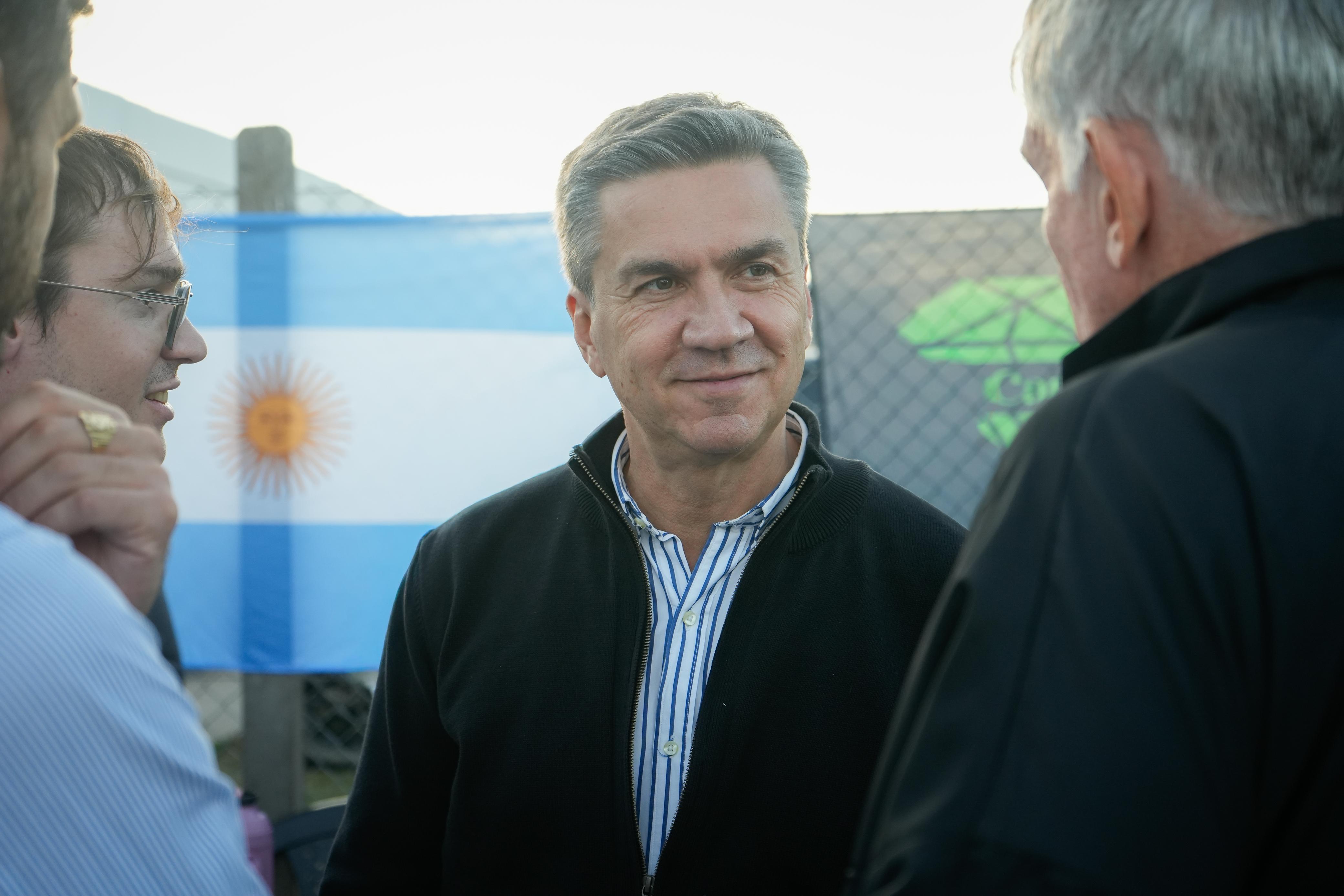 *CAMPO BEDOGNI: EL GOBERNADOR ZDERO INAUGUR&Oacute; EL NUEVO EDIFICIO ESCOLAR PARA LOS TRES NIVELES*