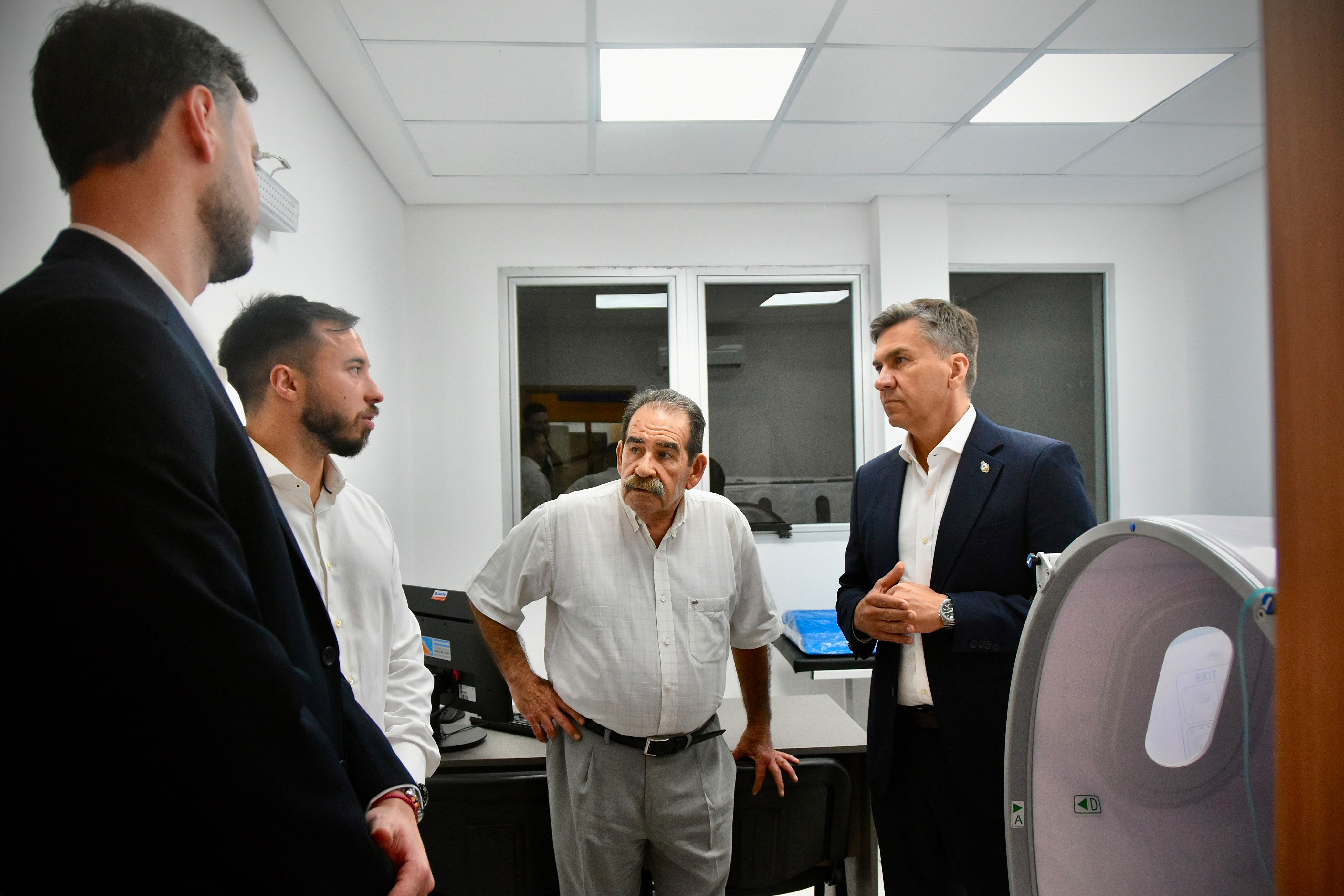 *EL INSTITUTO CONSULTORIO RADIOL&Oacute;GICO RESISTENCIA INAUGUR&Oacute; NUEVAS INSTALACIONES CON TECNOLOG&Iacute;A DE &Uacute;LTIMA GENERACI&Oacute;N*